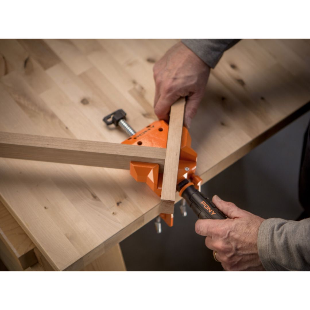 Pony Angle clamp with table clamps