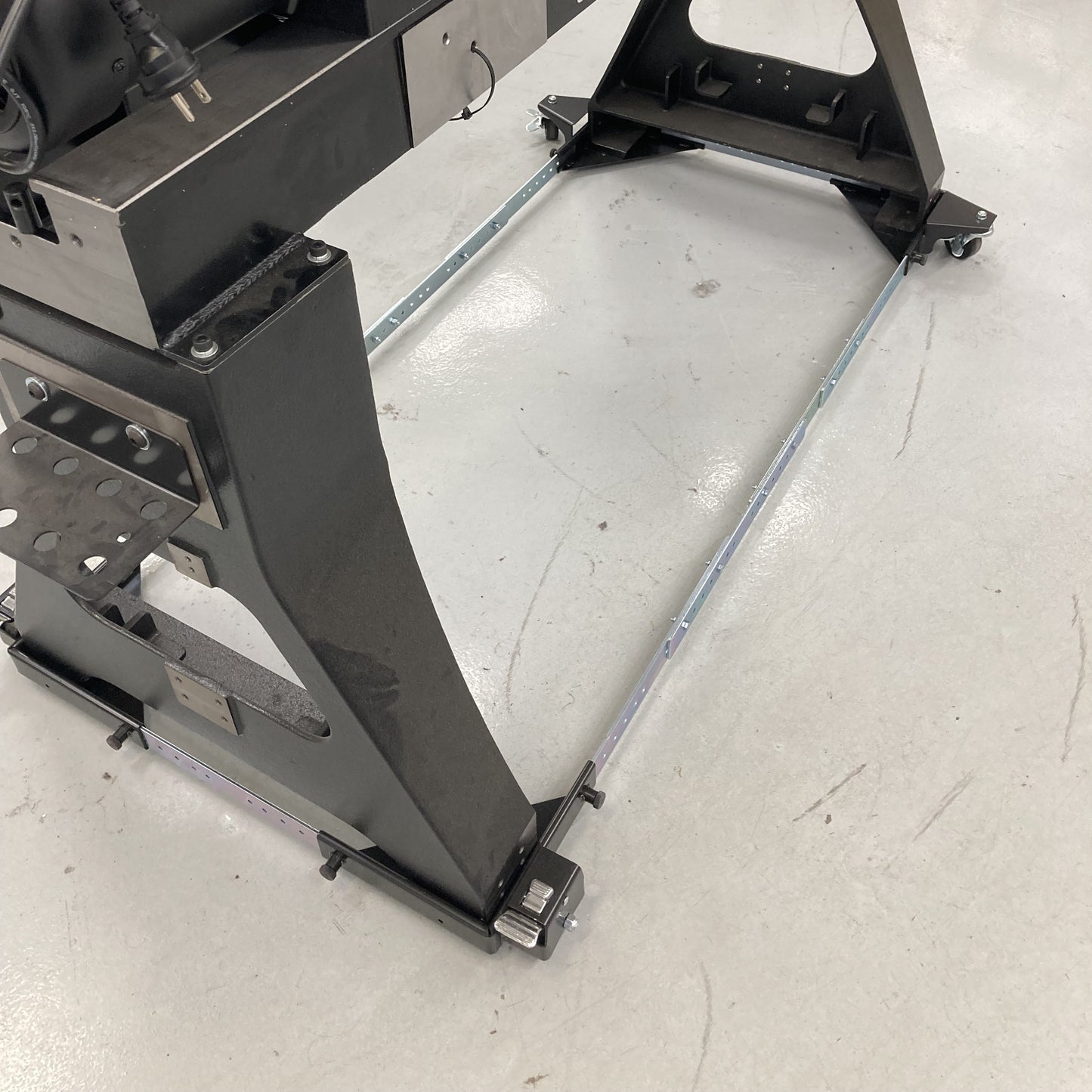 Jet 1200 Pound Lathe or Oversized Mobile Base 708119EXT2