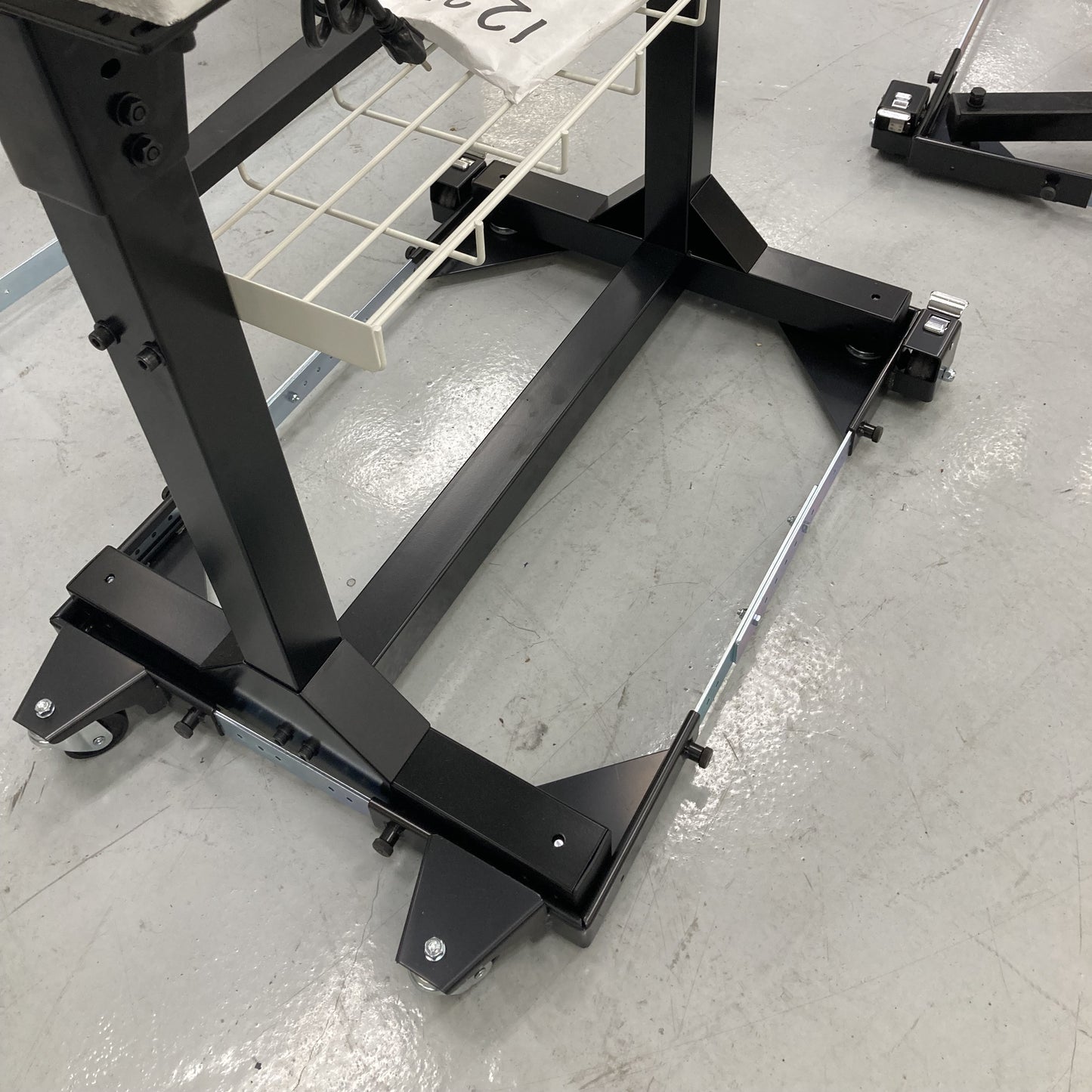 Jet 1200 Pound Extended Mobile Base 708119EXT2